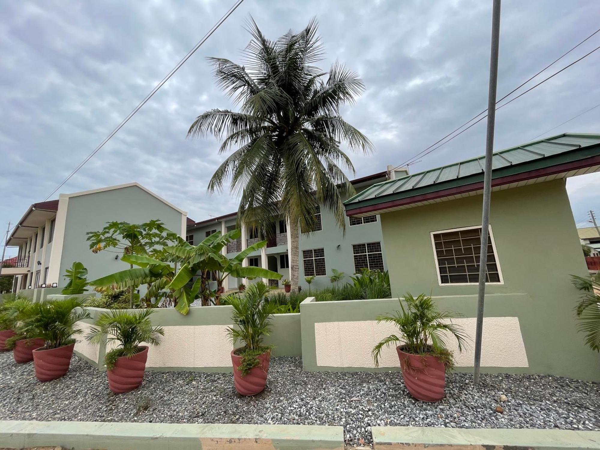 Connect Africa Apartments Spintex Exterior photo